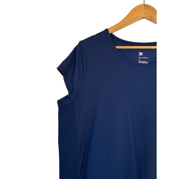 all in motion Women's Cap Sleeve Relaxed Hi-Low Pullover T-Shirt Size 2XL Navy - Picture 2 of 5
